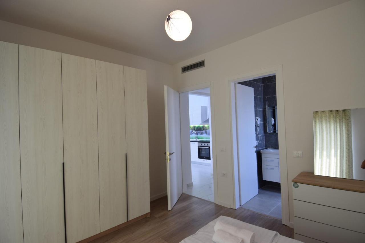 Kokalari Apartments - Luxury Residence Sarande Bagian luar foto